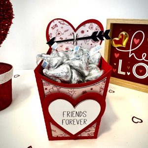 Personalized Valentine's Day Treat Box| Valentines Day Gift Box | Party Favor Box | Valentines Party Favors | Kids Valentines | 5 UNITS